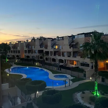 Atico Paraiso Con Piscina Privada ベラ